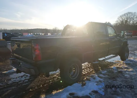 2003 Chevrolet Silverado 1500Hd Ls from USA, damaged, VIN 1GCGC13U93F220135